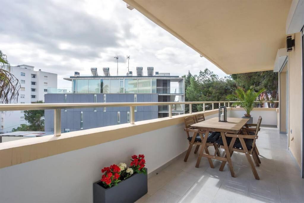 Puertosol 33 - 2 Bed Apartment, Beach Puerto Marina Benalmádena Esterno foto